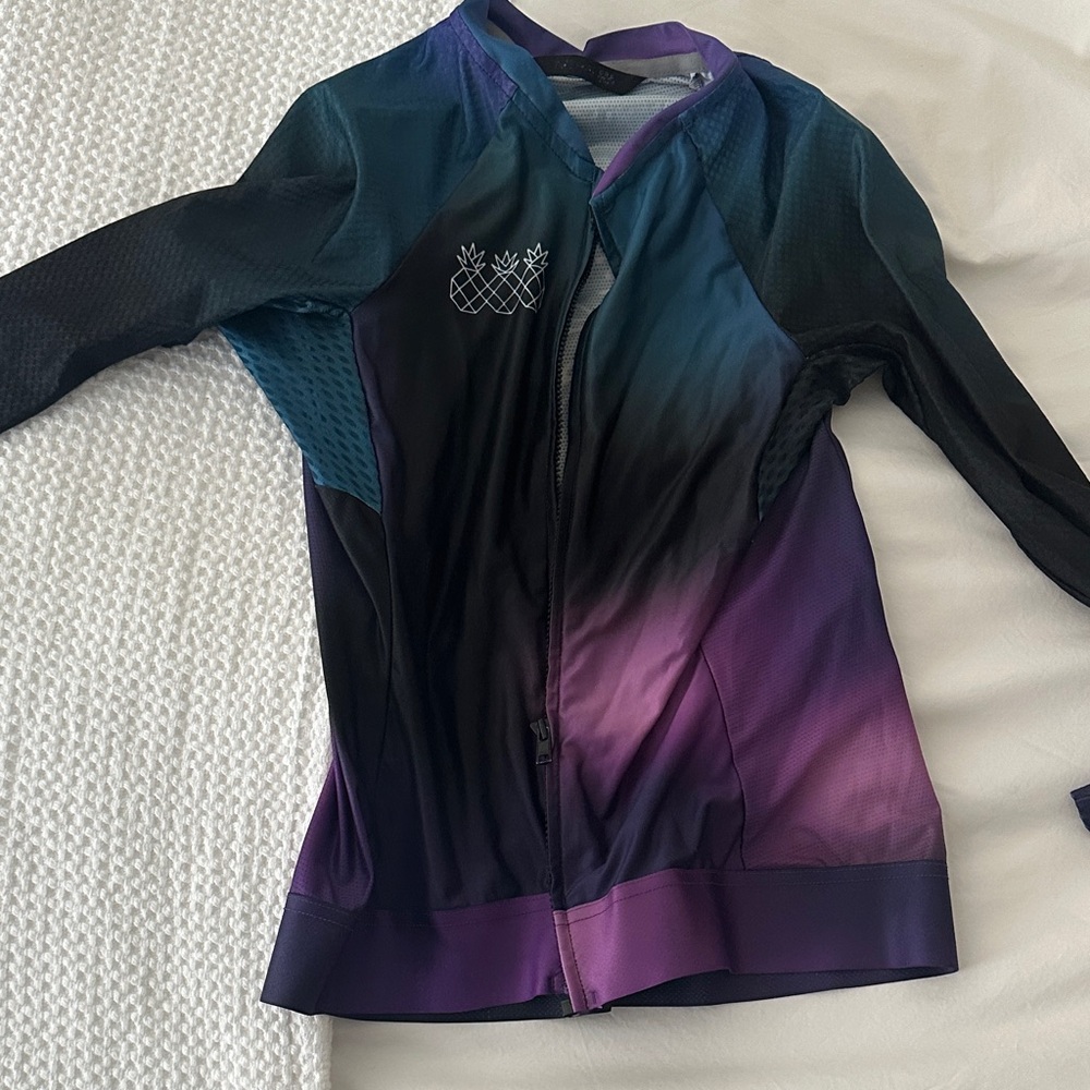 Tres Piñas long sleeve jersey